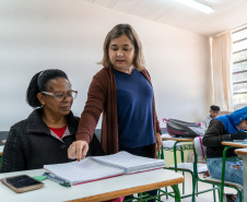 SEED - Pré-inscrições para exames de certificação da EJA no Ensino Fundamental vão até sexta-feira (6)