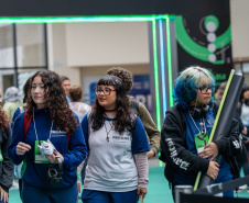 Semana Araucária evidência talentos científicos dos alunos da rede estadual