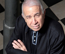 SEEC - Museu Casa Alfredo Andersen assina curadoria de nova exposição de Marçal Marques