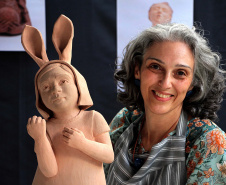 SEEC - Travessia: Conheça Luiza Nascimento, nova residente artística do Museu Casa Alfredo Andersen