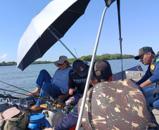 Agentes do IAT abordam 150 embarcações em primeira ação de fiscalização após a Piracema