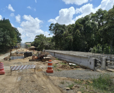 DER PR-990 pavimentação em Rebouças