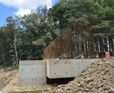 DER PR-990 pavimentação em Rebouças