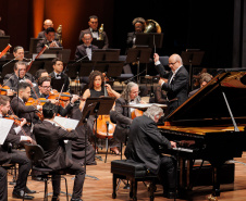 Orquestra Sinfônica do Paraná e Balé Teatro Guaíra abrem seleções para músicos e bailarinos