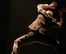 “Tempo de Movimento”: novo espetáculo une Balé Teatro Guaíra e Orquestra Sinfônica do Paraná