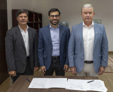 Tecpar e Ipardes se unem para estudar impacto socioeconômico do instituto no Paraná