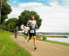 TV Paraná Turismo e Rádio Educativa fazem cobertura do IRONMAN Curitiba ao vivo neste domingo (8)