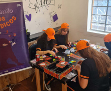 Projetos de estudantes da rede estadual incentivam meninas na ciência e entram em exposição na Fiocruz