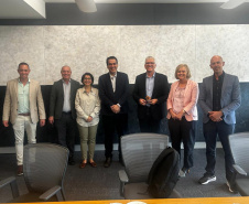 Comitiva paranaense realiza missão na Nova Zelândia para ampliar  cooperação científica e tecnológica