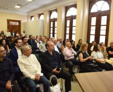 Café com Consultores do BRDE destaca inovação, crédito e alcance do banco no Paraná