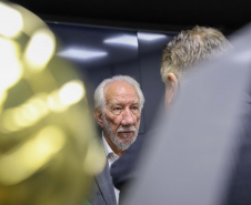  Piana visita estádio do Operário, campeão do paranaense, em Ponta Grossa