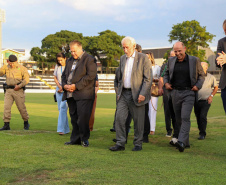  Piana visita estádio do Operário, campeão do paranaense, em Ponta Grossa