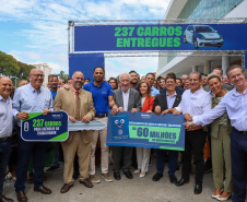 governador - entrega de carros setr