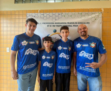 Escolas estaduais do Paraná levam clubes de ciências para encontro nacional em Brasília