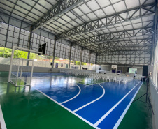 SEED - Colégio de Santo Antônio da Platina recebe nova quadra esportiva
