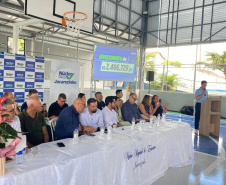 SEED - Colégio de Santo Antônio da Platina recebe nova quadra esportiva