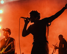 Despedida na Ilha: shows de Lagum e Maneva celebram temporada histórica do Verão Maior