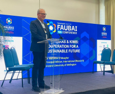 SETI - Paraná apresenta ações de internacionalização do ensino superior em conferência nacional