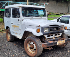 Prazo de inscrições para o leilão de 192 veículos oficiais do Governo do Paraná encerra nesta sexta