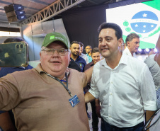 Ratinho Junior anuncia contorno e novo trevo em Santa Helena, além de R$ 59 milhões para estradas rurais no Oeste