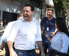 Ratinho Junior anuncia contorno e novo trevo em Santa Helena, além de R$ 59 milhões para estradas rurais no Oeste