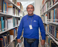 Biblioteca da Sanepar impulsiona hábito da leitura entre empregados por todo o Paraná