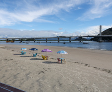 Acabamentos finais: falta um dia para a inauguração da Ponte de Guaratuba