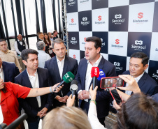 Governador apresenta avanços da construção civil na posse do Sinduscon-PR Noroeste