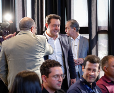 Governador apresenta avanços da construção civil na posse do Sinduscon-PR Noroeste