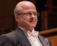 TEATRO GUAÍRA - Orquestra Sinfônica do Paraná celebra o universo de George Gershwin em concertos da Série Ouro