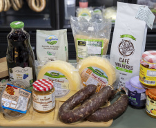 VIAJE PARANÁ - Atrativo gastronômico em Foz do Iguaçu cativa turistas com cultura e história preservada