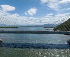 Governador Ratinho Junior anuncia entrega da Ponte de Guaratuba para 29 de abril