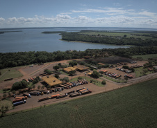 Ratinho Junior anuncia contorno e novo trevo em Santa Helena, além de R$ 59 milhões para estradas rurais no Oeste