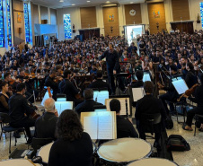 Orquestra Sinfônica do Paraná se apresenta para 700 estudantes em Campo Largo