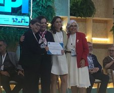 Paraná recebe Prêmio AdaptaSUS por programa de gestão de riscos climáticos