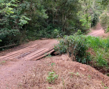 DEFESA CIVIL - Repasse do Estado garante construção de sete pontes em Espigão Alto do Iguaçu