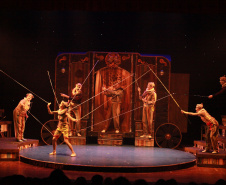 G2 Cia de Dança lota teatro e emociona público em Francisco Beltrão