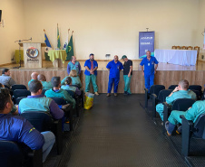 Adapar realiza treinamento para controle de zoonoses em animais de produção