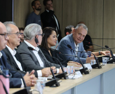 Governo do Paraná recebe Banco Mundial para confirmar resultados do Paraná Eficiente e avançar no programa