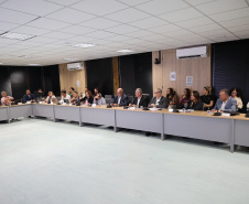 Governo do Paraná recebe Banco Mundial para confirmar resultados do Paraná Eficiente e avançar no programa