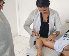 Implante contraceptivo chega a quase 2 mil mulheres no Paraná em 2026 e Paraná amplia capacitação de profissionais