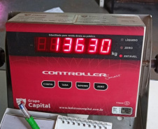 Mutirão recolhe 136 quilos de lixo do lago do Baixo Iguaçu, em Capitão Leônidas Marques