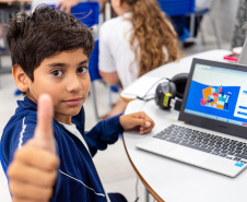 Paraná tem 9 em cada 10 municípios com meta de alfabetização atingida