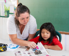 Paraná tem 9 em cada 10 municípios com meta de alfabetização atingida