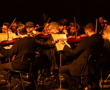 TEATRO GUAÍRA - Orquestra Sinfônica do Paraná em Araucária