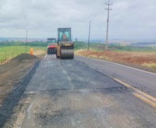 Conservação da PR-082 em São João do Ivaí