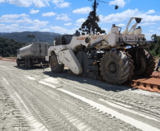 Pavimentação da PR-092 em Doutor Ulysses