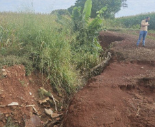 Erosão na PR-552 em Ourizona
