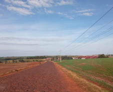 PR-574 entre Cafelândia e Palmitópolis