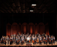 Primeiro dia de concerto do “Festival Gershwin" da Orquestra Sinfônica do Paraná lota o Guairão